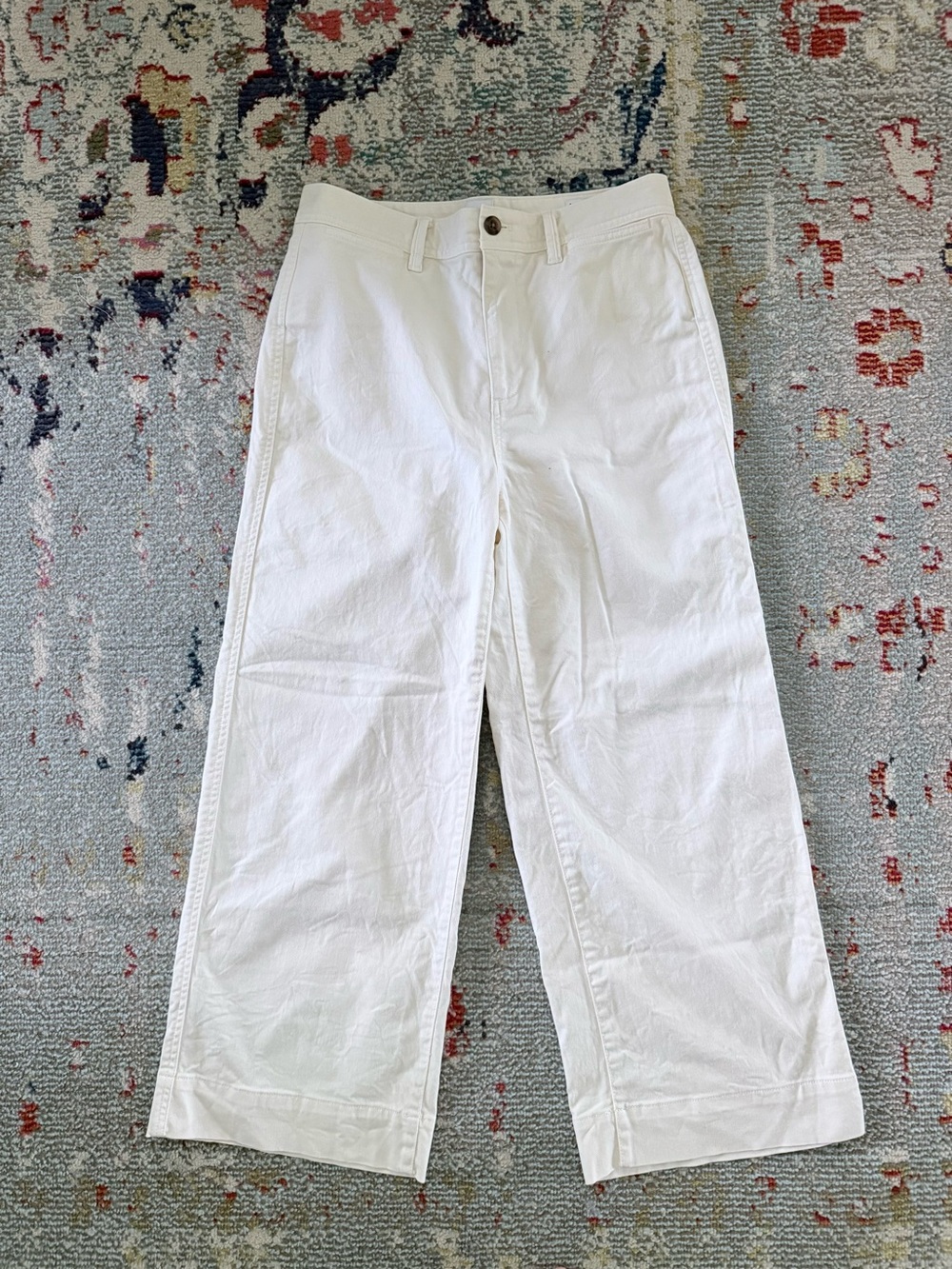 GAP White Wide-Leg Chino Pants